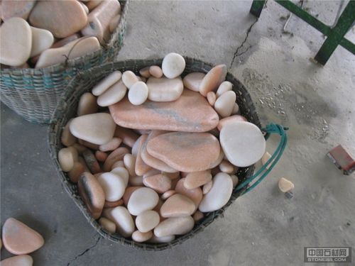 南阳彩石 一方水土育色泽，可成家业锦上花